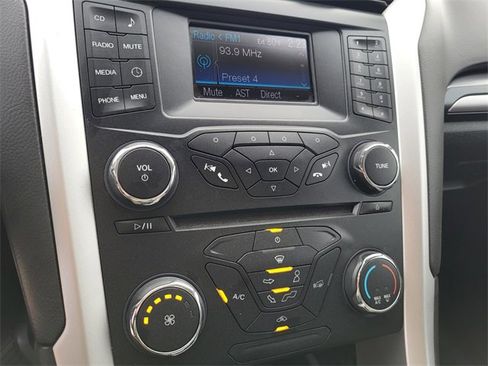 Used 2014 Ford Fusion S image 5