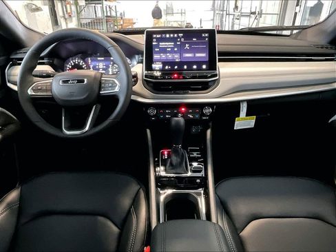 New 2026 Jeep Compass Limited image 12