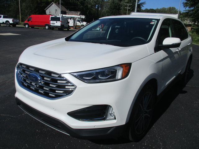 Certified 2024 Ford Edge Titanium w/ Equipment Group 301A AWD/4WD image 4