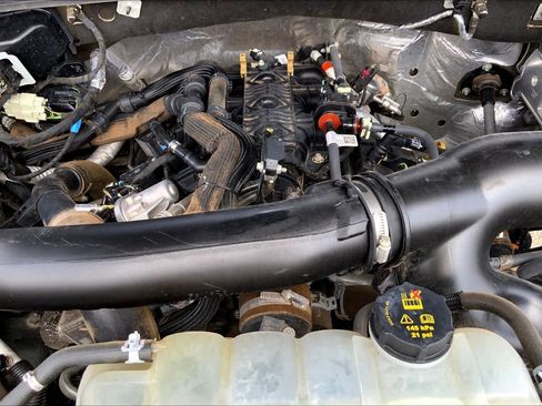 Certified 2022 Ford Expedition Max XLT RWD image 33