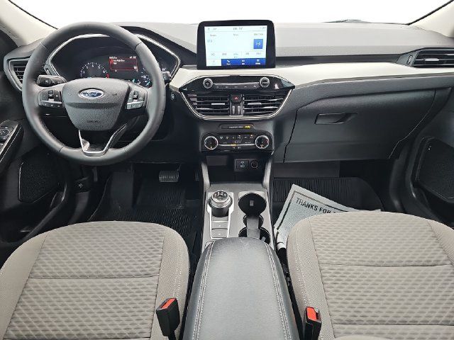 Used 2022 Ford Escape SE w/ SE Sport Appearance Package FWD image 9