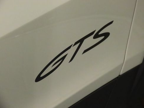 Certified 2026 Porsche Cayenne GTS AWD/4WD image 13