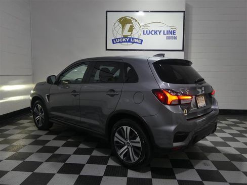 Used 2025 Mitsubishi Outlander Sport SE image 11