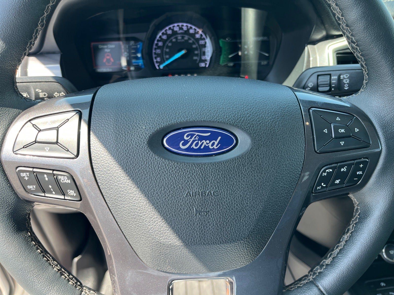 Used 2019 Ford Ranger Lariat w/ Equipment Group 501A Mid RWD image 13