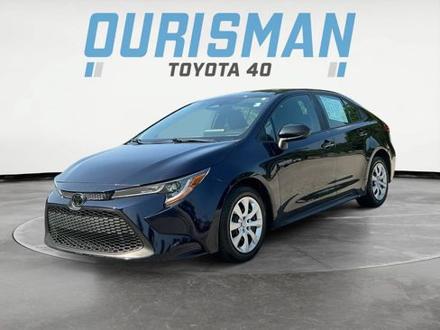 Used 2023 Toyota Corolla LE FWD image 3