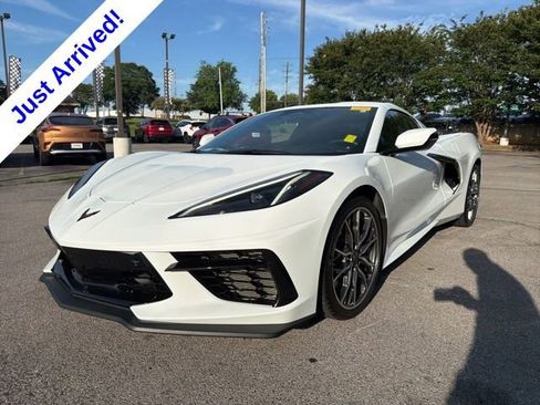 Used 2025 Chevrolet Corvette Stingray Preferred Cpe w/ Z51 Performance Package RWD image 8