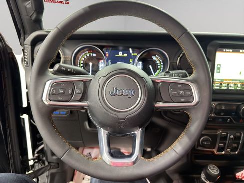 Used 2023 Jeep Wrangler Unlimited Sahara AWD/4WD image 25