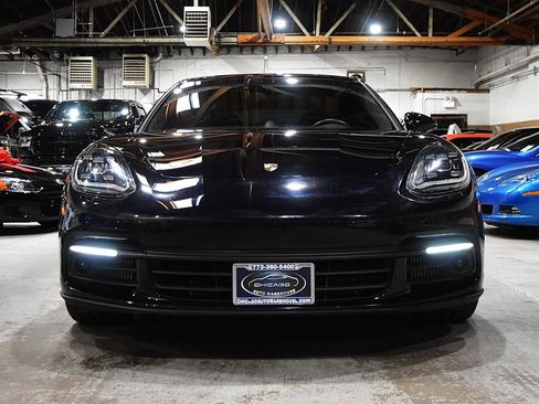 Used 2018 Porsche Panamera 4S AWD/4WD image 2