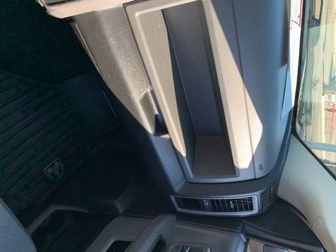 Used 2017 RAM 3500 Tradesman w/ Power & Remote Entry Group image 21