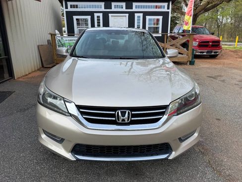 Used 2013 Honda Accord EX-L image 2