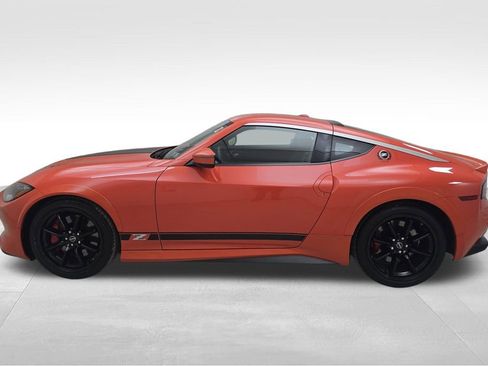Used 2024 Nissan Z Performance w/ Heritage Edition image 6