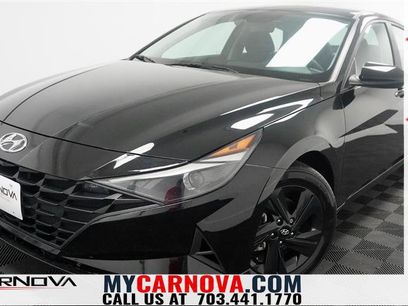 Used 2023 Hyundai Elantra SEL