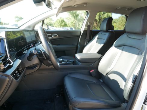 Certified 2024 Kia Sportage EX AWD/4WD image 34