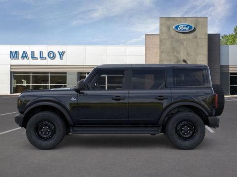 New 2026 Ford Bronco Outer Banks image 3