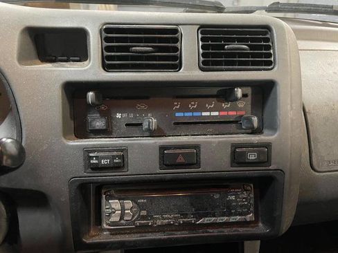 Used 1998 Toyota RAV4 2WD 4-Door image 36