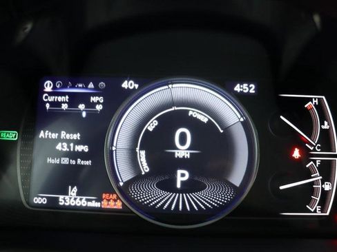 Used 2020 Lexus ES 300h w/ Accessory Package image 16