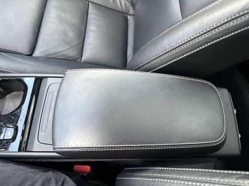 Used 2023 Volvo XC40 B5 Plus w/ Driver Assist Package AWD/4WD image 27