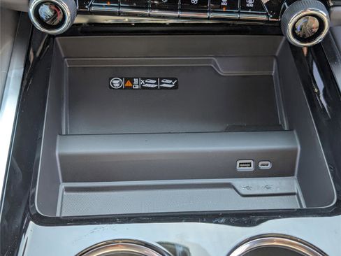 New 2026 Chevrolet Tahoe LT image 22