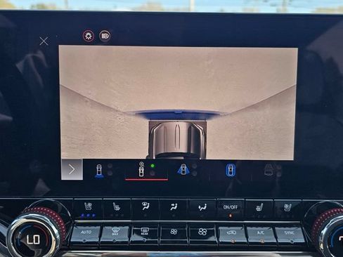 Certified 2023 GMC Canyon AT4X w/ Edition 1 AWD/4WD image 18