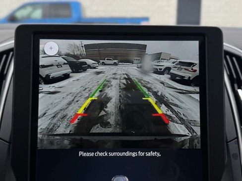 Used 2022 Ford Edge SEL w/ Convenience Package image 35