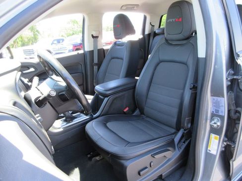 Certified 2022 GMC Canyon AT4 AWD/4WD image 18