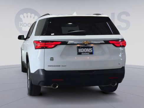 Used 2023 Chevrolet Traverse LT image 10
