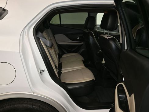 Used 2018 Buick Encore Preferred image 35