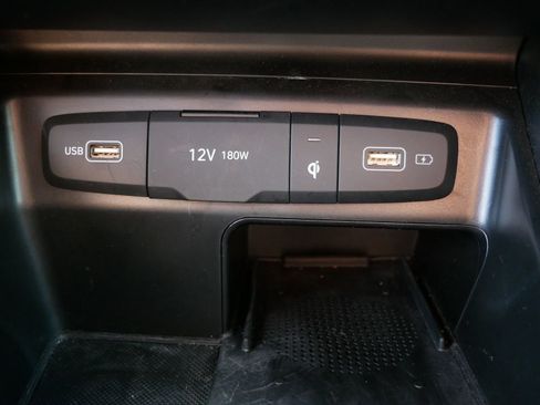 Used 2023 Hyundai Santa Cruz Night AWD/4WD image 18