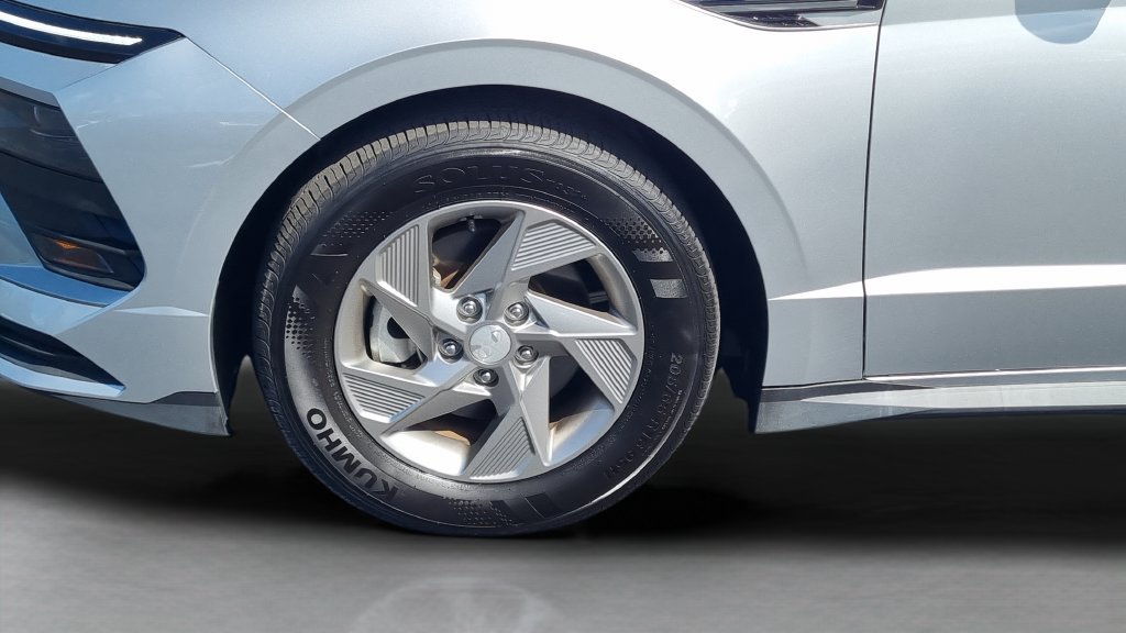 Certified 2025 Hyundai Sonata SE FWD image 28