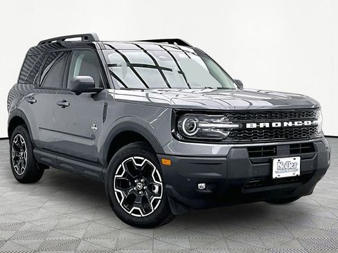 Used 2025 Ford Bronco Sport Outer Banks w/ Outer Banks Tech Package+ image 12