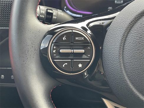 Used 2025 Kia Soul GT-Line w/ Option Group 015 image 17