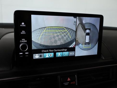 Used 2023 Honda Pilot Elite image 7