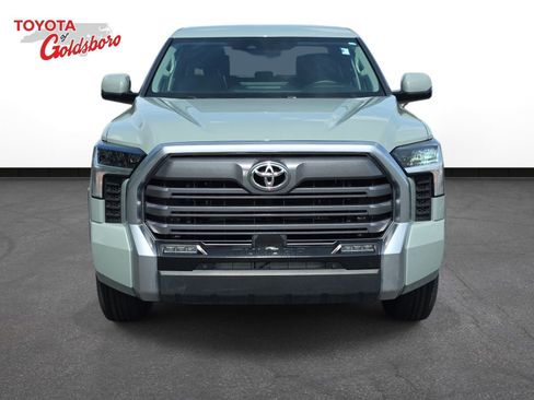 Used 2024 Toyota Tundra Limited image 2