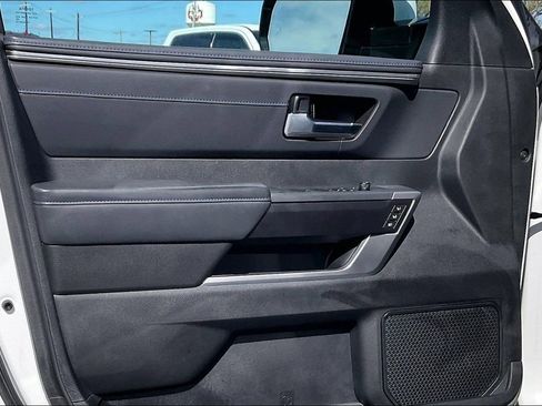 Used 2022 Toyota Tundra Platinum RWD image 17