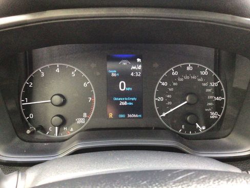 Used 2024 Toyota Corolla LE FWD image 16
