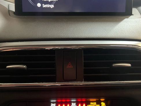 Used 2022 MAZDA CX-9 Touring image 10