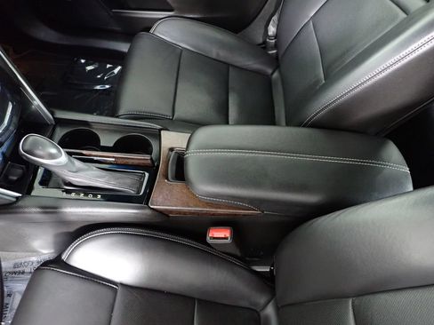 Used 2019 Cadillac XTS Luxury FWD image 31