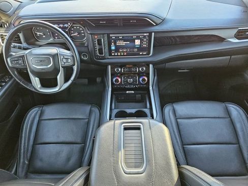 Used 2021 GMC Yukon Denali w/ Denali Ultimate Package image 27