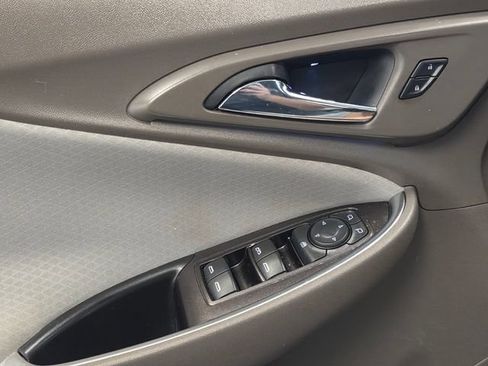 Used 2016 Chevrolet Malibu LT FWD image 32