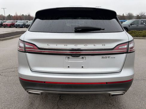 Used 2019 Lincoln Nautilus Reserve image 6