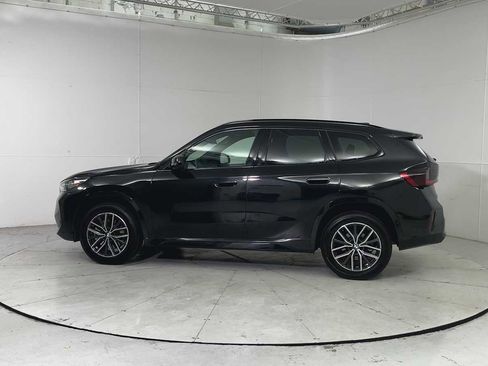 Used 2023 BMW X1 xDrive28i w/ Premium Package image 5