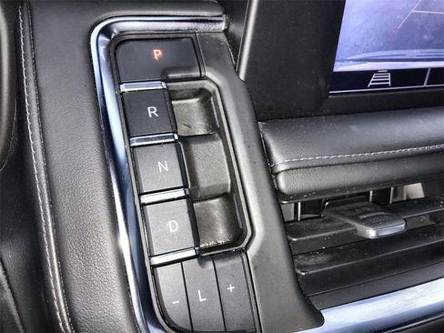 Used 2023 Chevrolet Tahoe LS image 19