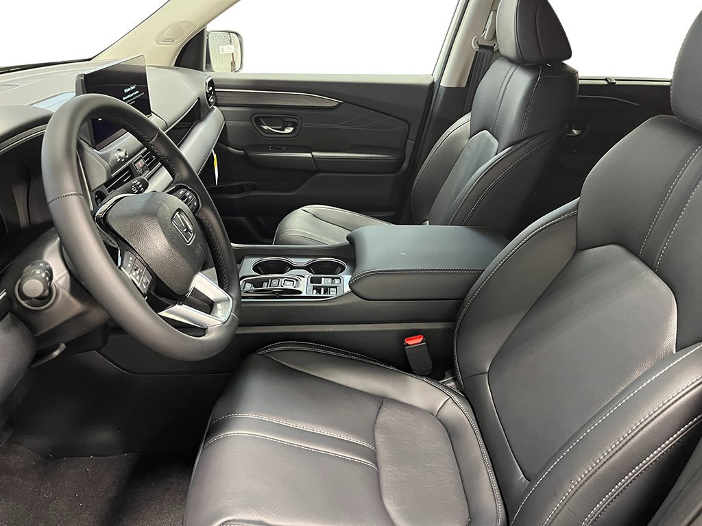 New 2026 Honda Pilot Touring image 16