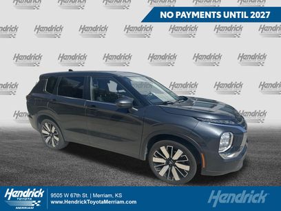 Used 2025 Mitsubishi Outlander SE