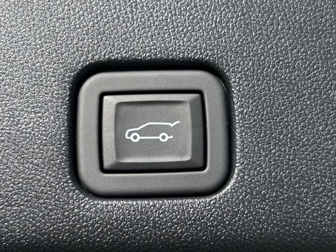 Used 2024 Acura ZDX A-Spec image 9