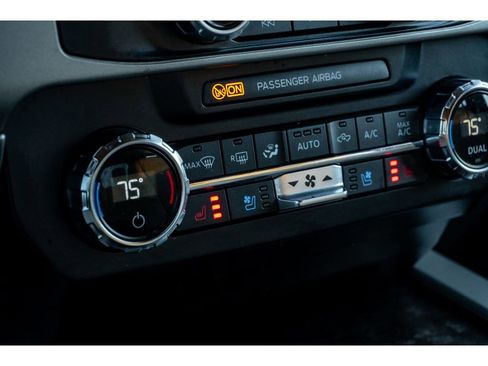 Used 2022 Ford F250 Lariat w/ Tremor Off-Road Package image 24