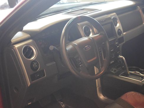 Used 2014 Ford F150 Raptor w/ Equipment Group 801A Luxury AWD/4WD image 50