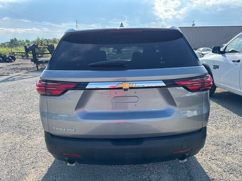 Used 2023 Chevrolet Traverse LS FWD image 5