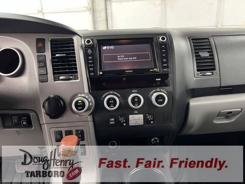 Used 2011 Toyota Sequoia Platinum image 48