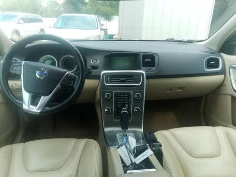 Used 2011 Volvo S60 T6 AWD/4WD image 32